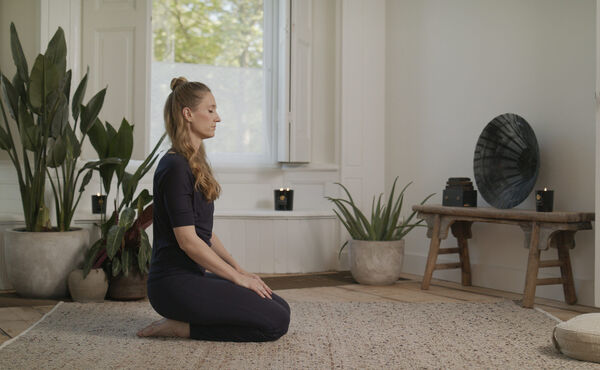 /Magazine/2019/Holiday/Slow Evening Flow_01.jpg